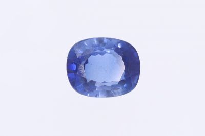 652001 Natural Iolite (neeli) 8 Carat Weight Origin India