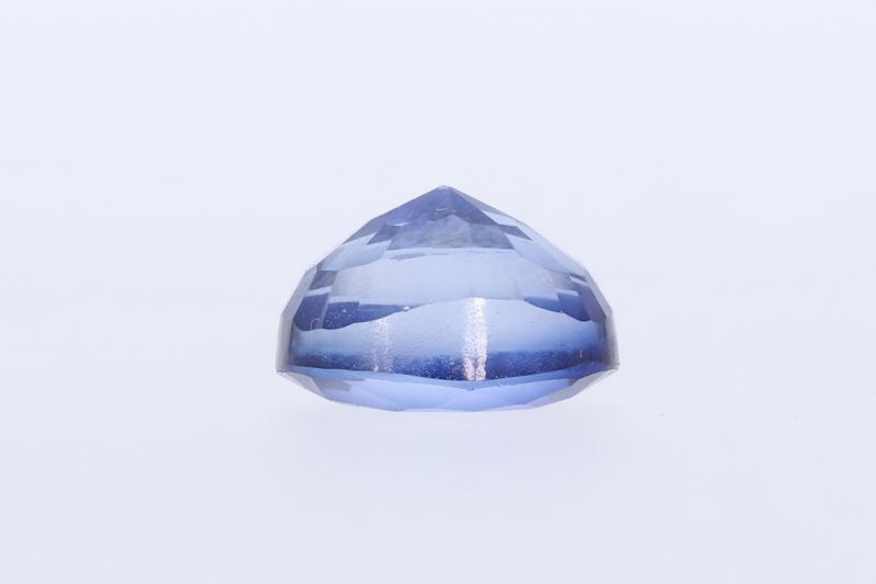 652001 Natural Iolite (neeli) 8 Carat Weight Origin India