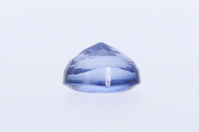 652001 Natural Iolite (neeli) 8 Carat Weight Origin India