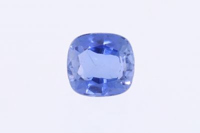 652003 Natural Iolite (neeli) 8 Carat Weight Origin India