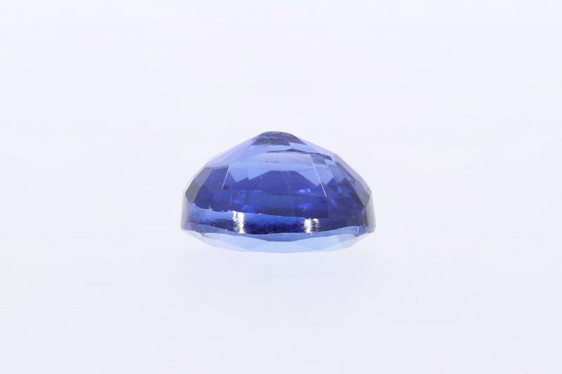 652003 Natural Iolite (neeli) 8 Carat Weight Origin India