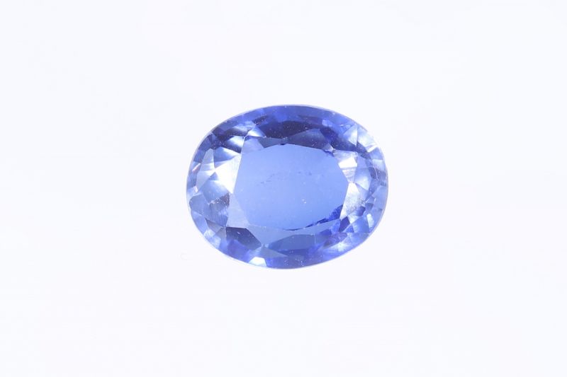 652004 Natural Iolite (neeli) 8 Carat Weight Origin India