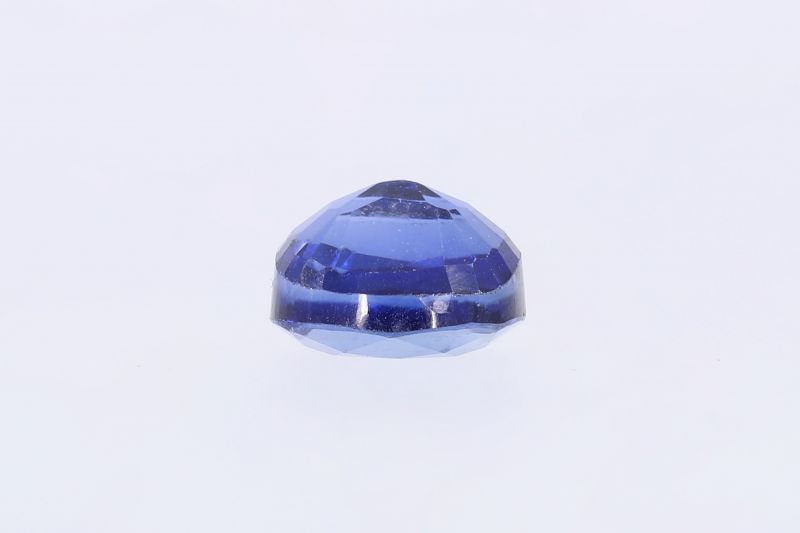 652010 Natural Iolite (neeli) 7.5 Carat Weight Origin India