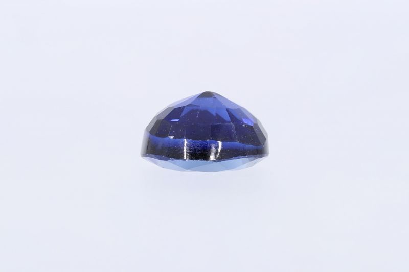 652014 Natural Iolite (neeli) 6.5 Carat Weight Origin India