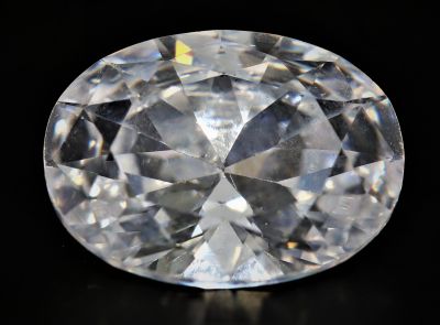 892001 American Diamond stone (White Zircon) - 15.25 Carat Weight - Origin USA
