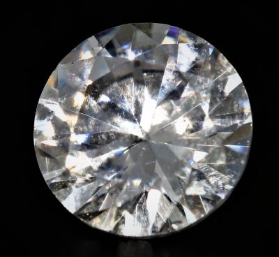 031754 Natural American Diamond Gemstone (White Zircon) - 4.80 Carat Weight - Origin USA