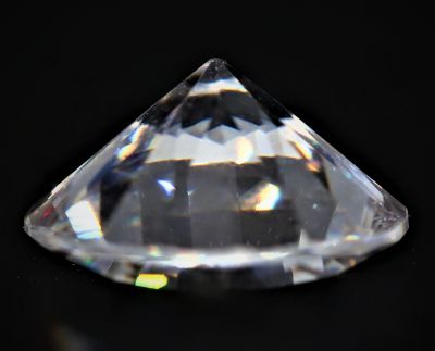 031763 Natural American Diamond Gemstone (White Zircon) - 4.55 Carat Weight - Origin USA