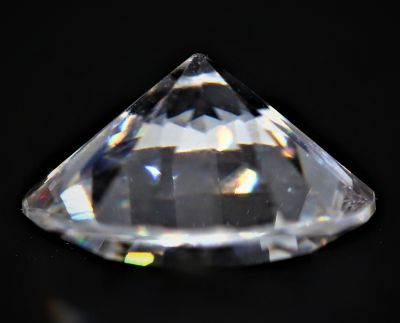 031766 Natural American Diamond Gemstone (White Zircon) - 4.45 Carat Weight - Origin USA