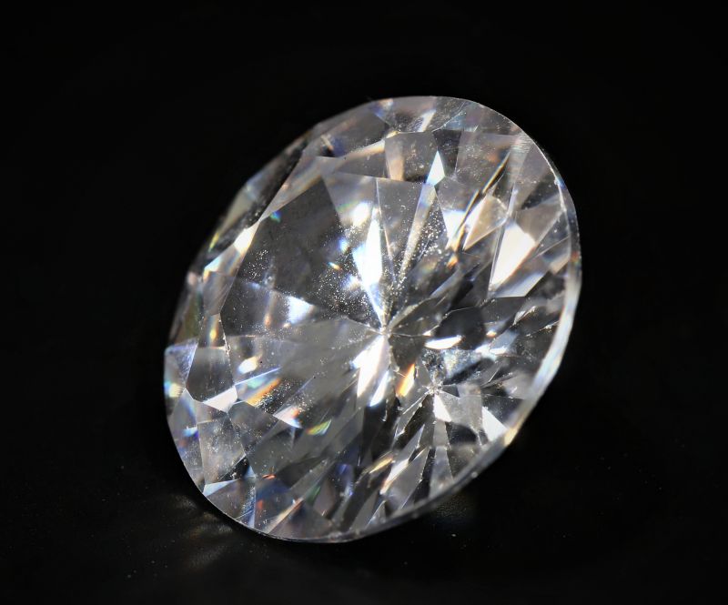 872010 Natural American Diamond Gemstone (White Zircon) - 11.00 Carat Weight - Origin USA