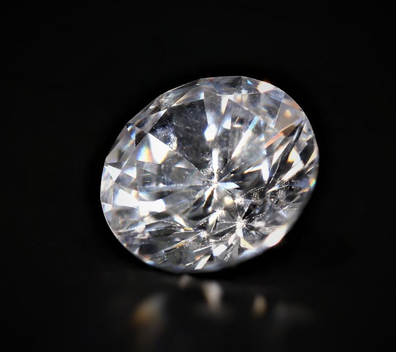872014 Natural American Diamond Gemstone (White Zircon) - 10.50 Carat Weight - Origin USA