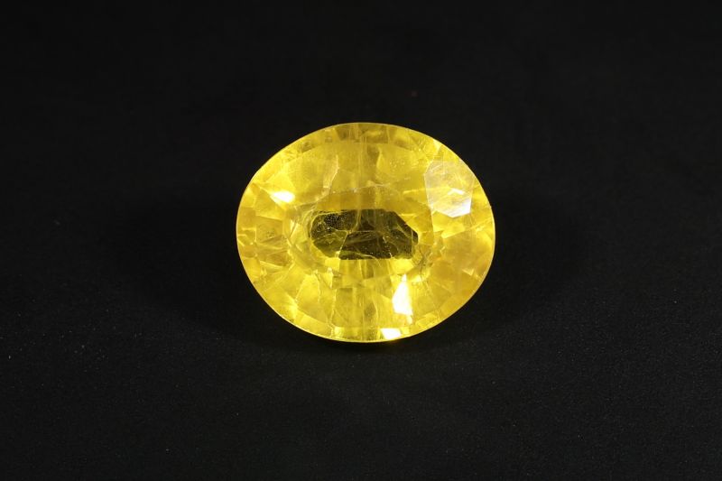 Yellow Sapphire Gemstone  Pukhraj Stone  5.00 Carat Weight  Origin Thailand 722002