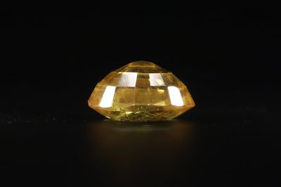 Yellow Sapphire Gemstone  Pukhraj gems  5.50 Carat Weight  Origin Thailand 722009