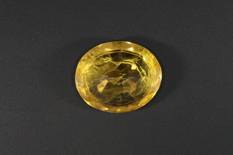 Yellow Sapphire Gemstone  Pukhraj Ratan  5.00 Carat Weight  Origin Thailand 722013