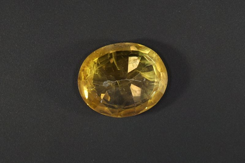 Yellow Sapphire Gemstone  Pukhraj Ratan  9.00 Carat Weight  Origin Thailand 742014