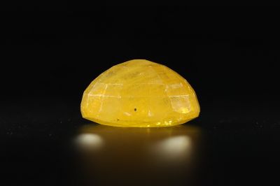 Yellow Sapphire Gemstone  Pukhraj Ratan  9.00 Carat Weight  Origin Thailand 742001