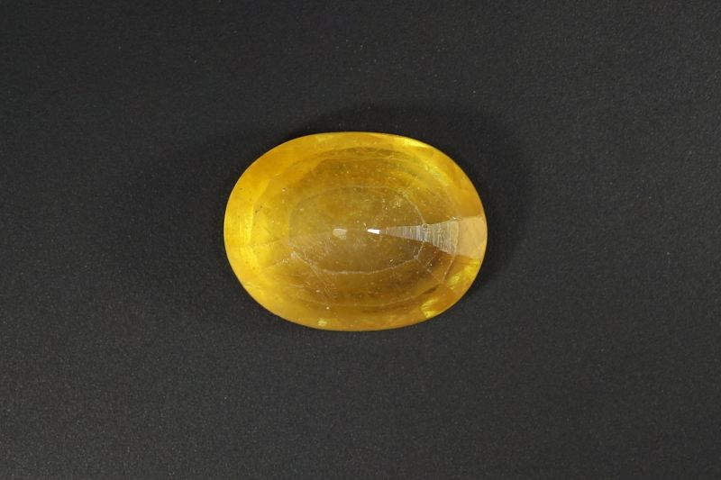 Yellow Sapphire Gemstone  Pukhraj Ratan  5.00 Carat Weight  Origin Thailand 742004