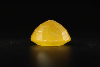 Yellow Sapphire Gemstone  Pukhraj Ratan  7.50 Carat Weight  Origin Thailand 742006
