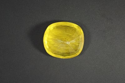 Yellow Sapphire Gemstone  Pukhraj Ratan  5.00 Carat Weight  Origin Thailand 742010