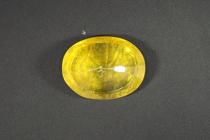 Yellow Sapphire Gemstone  Pukhraj Ratan  6.00 Carat Weight  Origin Thailand 742013