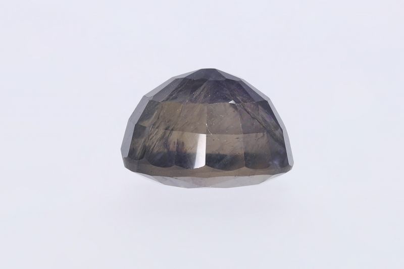 642008 Original Iolite (Kaka Neeli) 7.5 Carat Weight Origin India