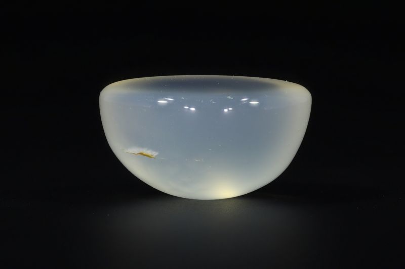 431719 Natural Moon Stone (Chandrakant Mani) 11.55 Carat Weight Origin Shri Lanka