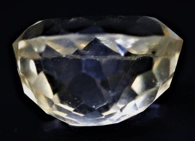 251704 Golden Topaz stone (Citrine/Sunehla) - 5.35 Carat Weight - Origin India
