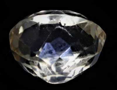 251705 Golden Topaz stone (Citrine/Sunehla) - 4.40 Carat Weight - Origin India