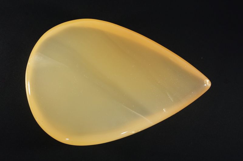 91701-Natural-Onyx Stone-62.35-Carat Weight-Origin India