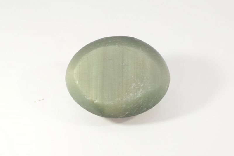 822003 Original Cats Eye Gemstone (Lehsunia Stone) - 8.50 Carat Weight - Origin India