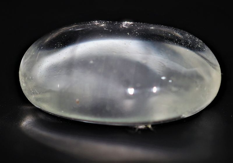 021754_Original Crystal Stone (Sphatik) _3.80 Carat Weight_ Origin India