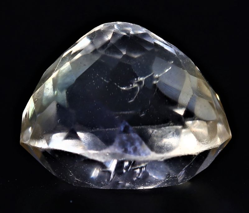 251724 Natural Golden Topaz stone (Citrine/Sunehla) - 4.30 Carat Weight - Origin India