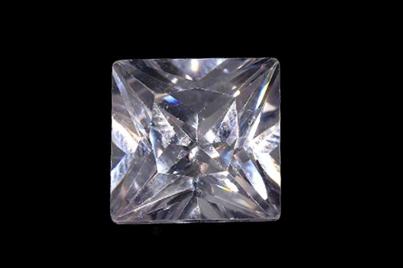 882001 Original American Diamond Gemstone (White Zircon) -20.00 Carat Weight - Origin USA