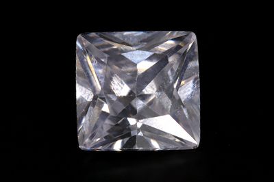 882002 Original American Diamond Gemstone (White Zircon) - 21.50 Carat Weight - Origin USA