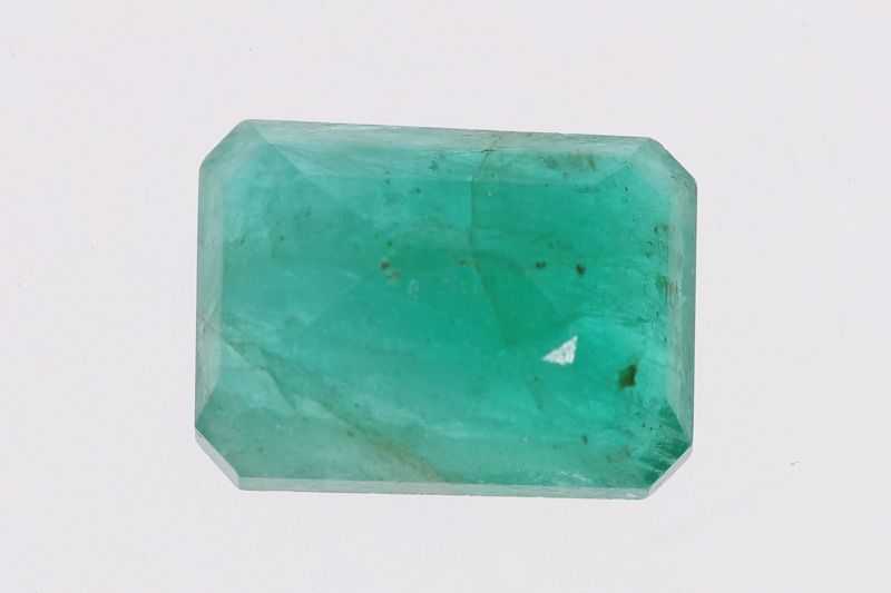 602006 Certified Emerald (Panna) 9 Carat Weight-Origin Zambia