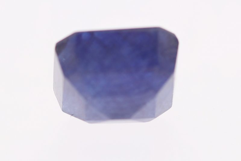 912020 Blue Sapphire Gemstone (Neelam) 4.50 Carat Weight - Origin Thailand