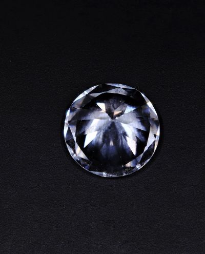 031707 Original American Diamond Gemstone (White Zircon) - 5.80 Carat Weight - Origin USA