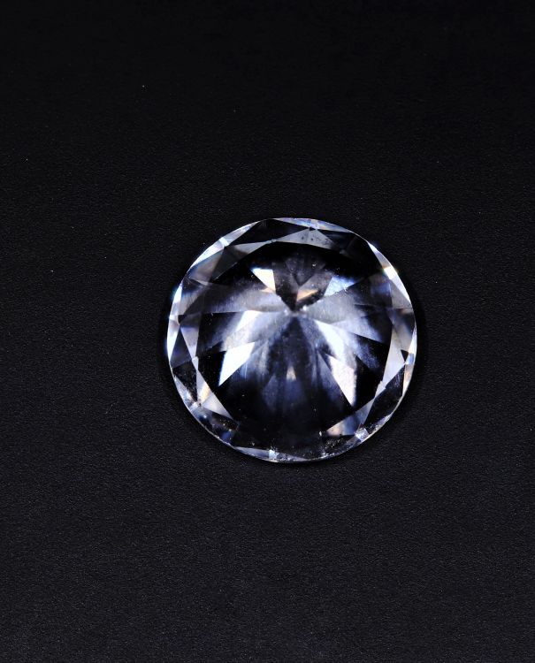 031712 Original American Diamond Gemstone (White Zircon) - 4.75 Carat Weight - Origin USA