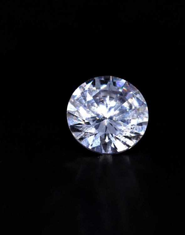 031715 Original American Diamond Gemstone (White Zircon) - 4.65 Carat Weight - Origin USA