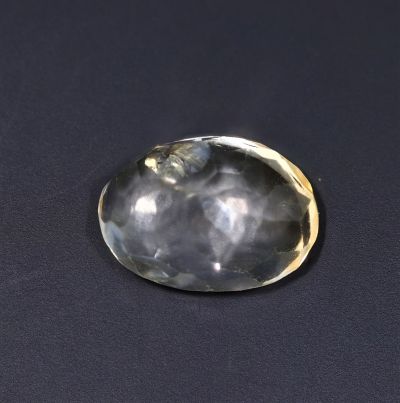 251708 Golden Topaz stone (Citrine/Sunehla) - 3.75 Carat Weight - Origin India