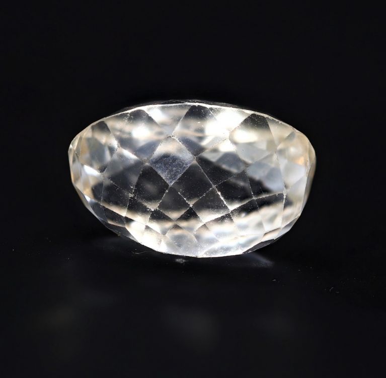 251714 Golden Topaz stone (Citrine/Sunehla) - 15.70 Carat Weight - Origin India