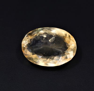 251731 Natural Golden Topaz stone (Citrine/Sunehla) - 4.65 Carat Weight - Origin India