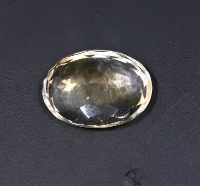 251731 Natural Golden Topaz stone (Citrine/Sunehla) - 4.65 Carat Weight - Origin India
