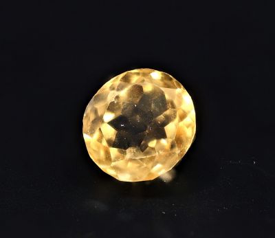 251735 Natural Golden Topaz stone (Citrine/Sunehla) - 4.70 Carat Weight - Origin India