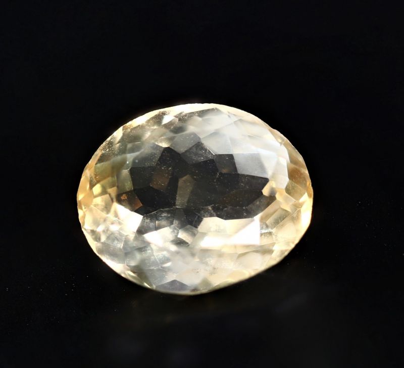 251737 Natural Golden Topaz stone (Citrine/Sunehla) - 7.70 Carat Weight - Origin India