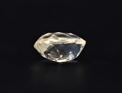 251751 Original Golden Topaz stone (Citrine/Sunehla) - 4.25 Carat Weight - Origin India