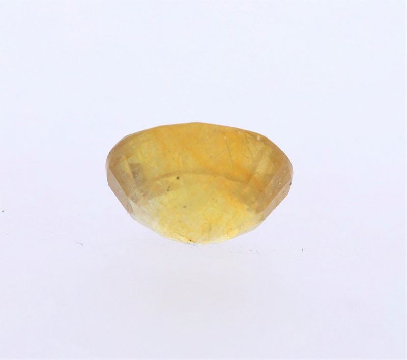 Yellow Sapphire stone  Pukhraj Ratan  4.55 Carat Weight Origin Sri Lanka 131713