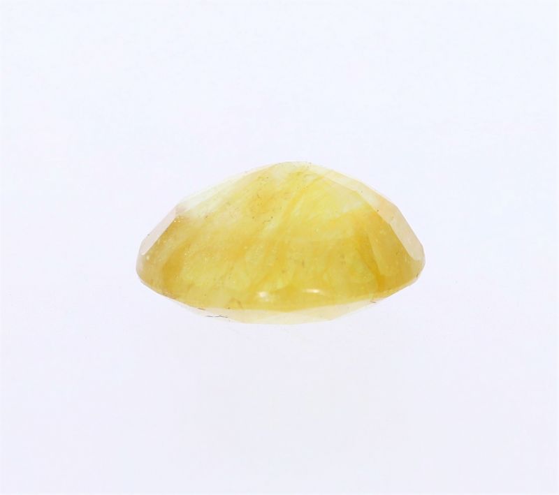Yellow Sapphire stone  Pukhraj Ratan  5.25 Carat Weight  Origin Sri Lanka 131732