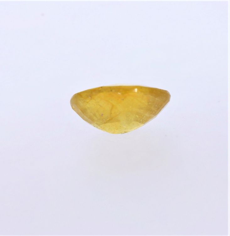 Natural Yellow Sapphire Gemstone  Pukhraj Ratan  3.65 Carat Weight  Origin Sri Lanka 131739