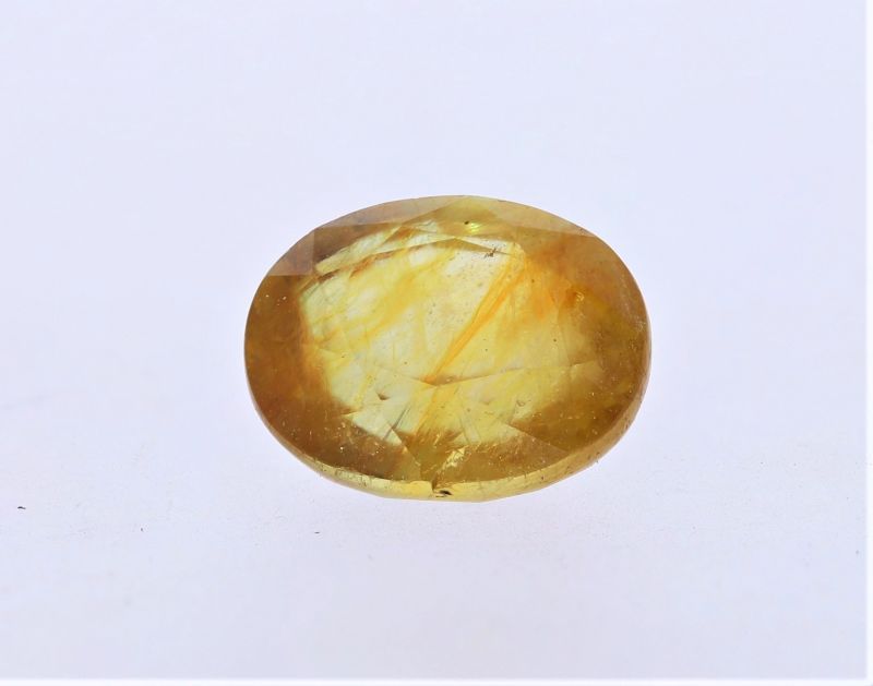 Natural Yellow Sapphire Gemstone  Pukhraj Ratan  4.55 Carat Weight  Origin Sri Lanka 131747