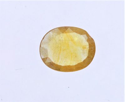 Natural Yellow Sapphire Gemstone  Pukhraj Ratan  4.05 Carat Weight  Origin Sri Lanka 131750